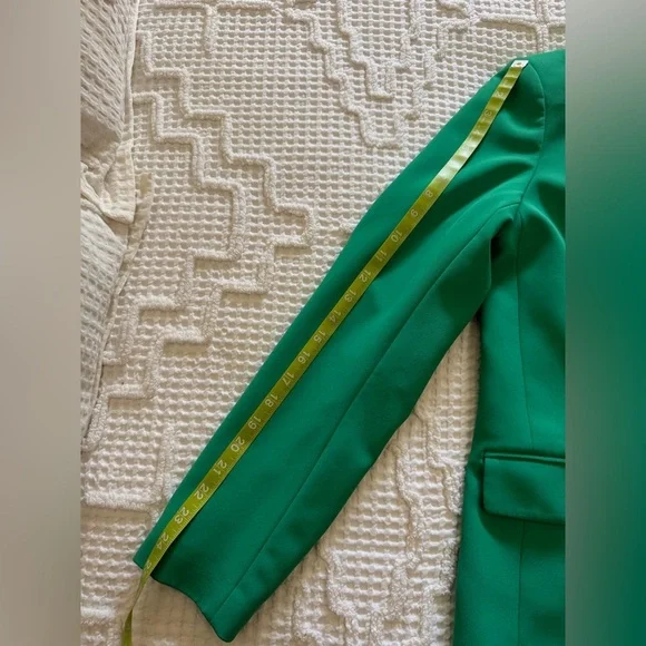 Karl Langerfeld suit coat.   Like brand new.  Smoke free home. - Picture 8 of 10